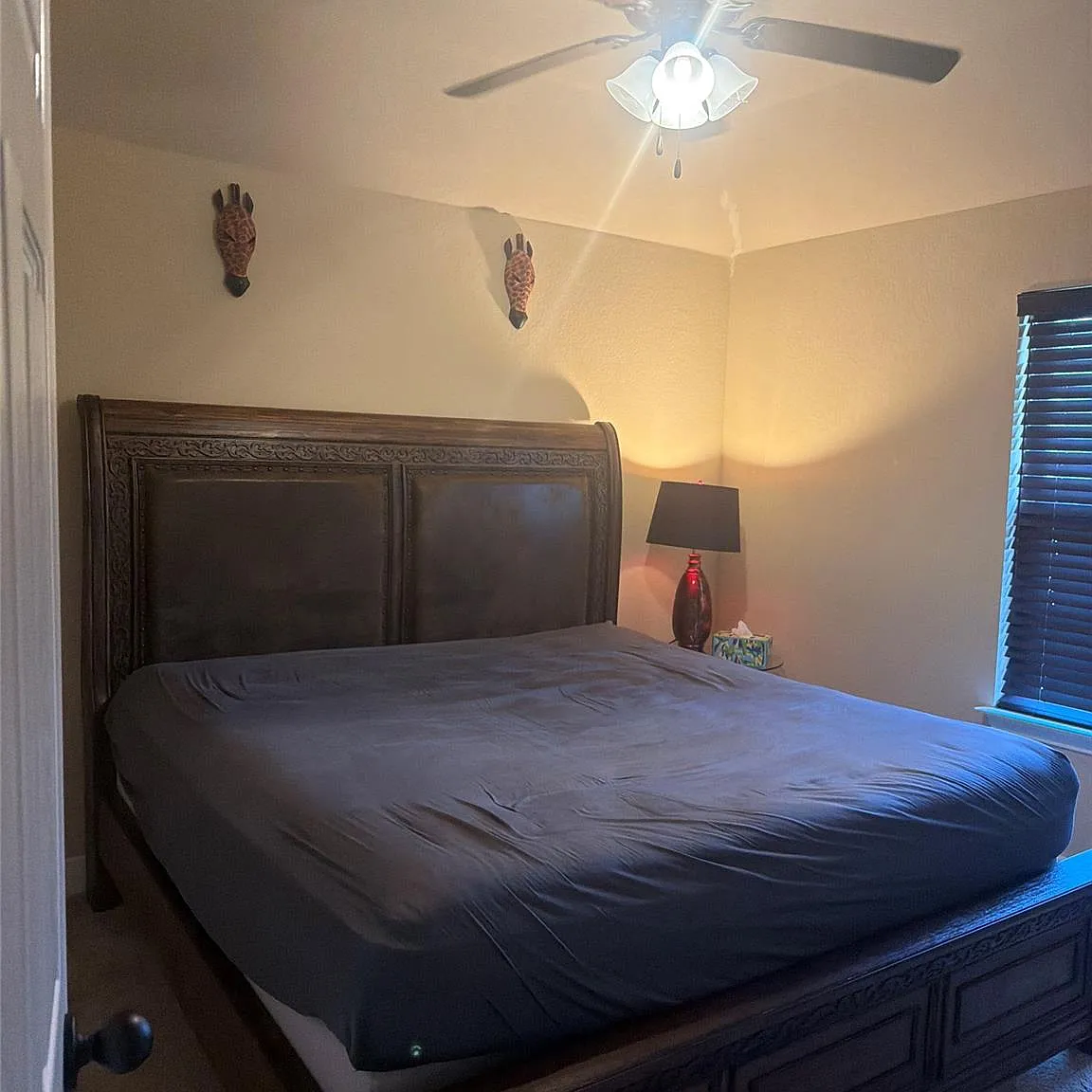 4 bed, 2.5 bath, 2966 sqft, $3,900 — Photo 4