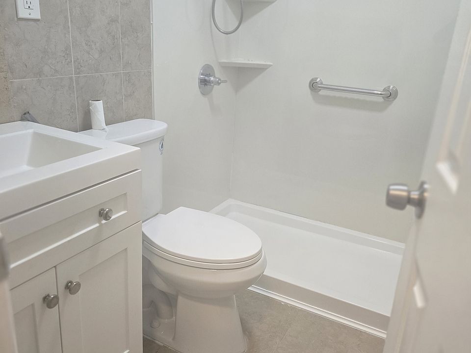 1st image of 519 Beach 69th St #4