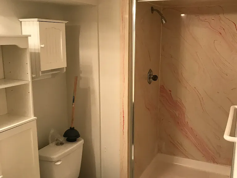 3212 Hollybrook Ln — Photo 12