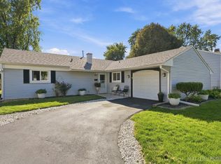 127 Armitage Ave, Glendale Heights, IL 60139