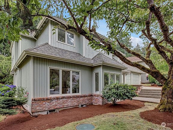 3rd image of 14264 209th Avenue NE