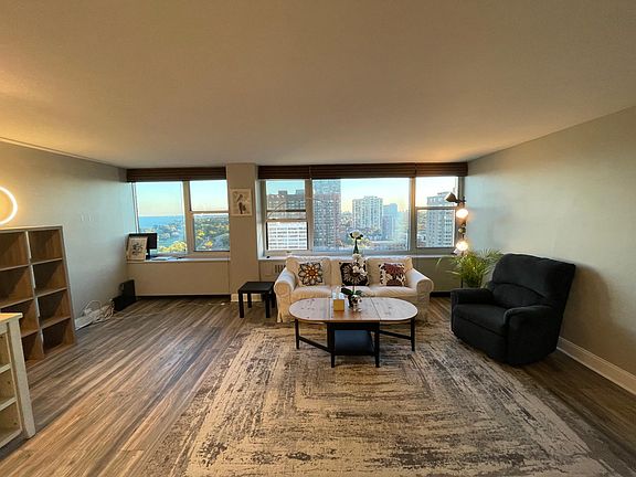 2nd image of 4250 N Marine Dr APT 2006