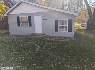 38204 Main St, New Baltimore, MI 48047