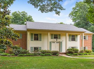 211 Harwick Dr, North Chesterfield, VA 23236