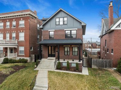 4731 Westminster Pl, Saint Louis, MO, 63108