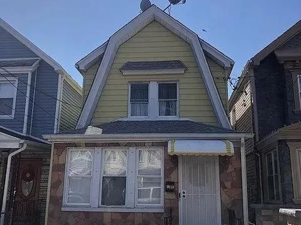 104-40 92nd Ave, Richmond Hill, NY 11418