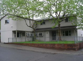 10432 SW 52nd Ave, Portland, OR 97219