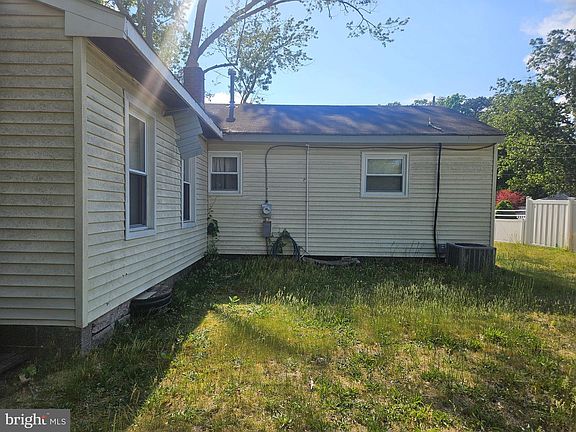 4th image of 308 Sherwood Dr