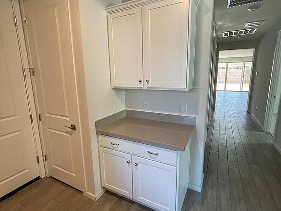 3rd image of 17252 W DIANA Avenue