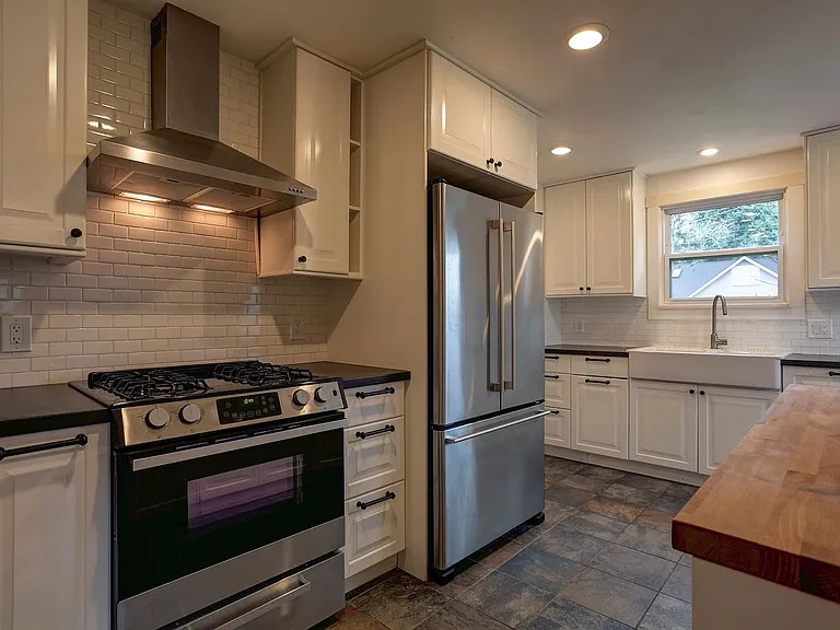 2803 Birchwood Ave — Photo 15