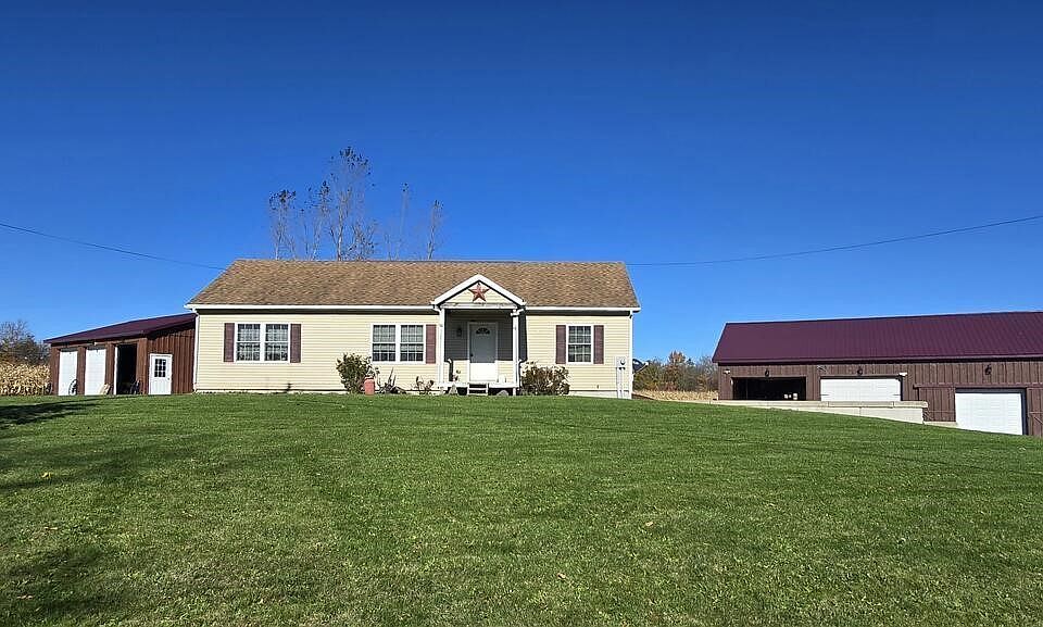 1st image of 3081 Windfall Rd