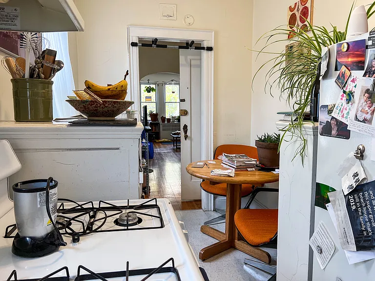 27 Lanark Rd #4 — Photo 9