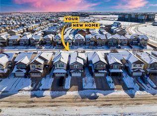 26 W Skyview Ranch St NE, Calgary, AB T3N 0E9