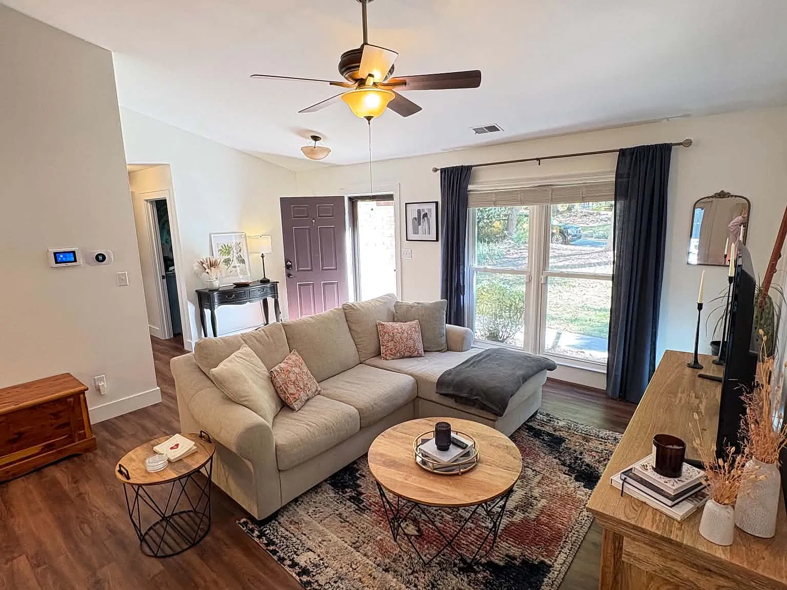 3 bed, 1535 sqft, $2,300 — Photo 3