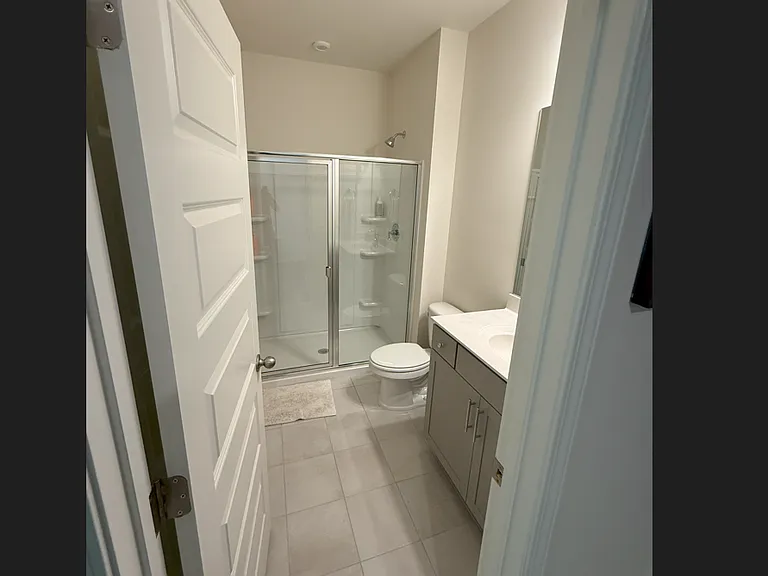5401 Zinnia Ln E — Photo 41