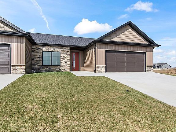 2nd image of 5305 Verdant Ln