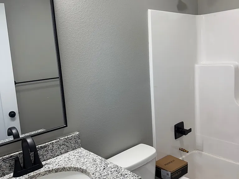 117 Harrison Ct — Photo 3