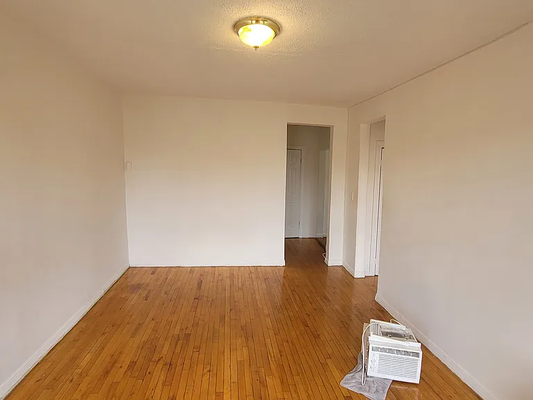 975 Sherman Ave #S55 — Photo 3