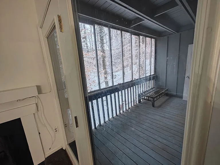 10224 Iron Mill Rd — Photo 7
