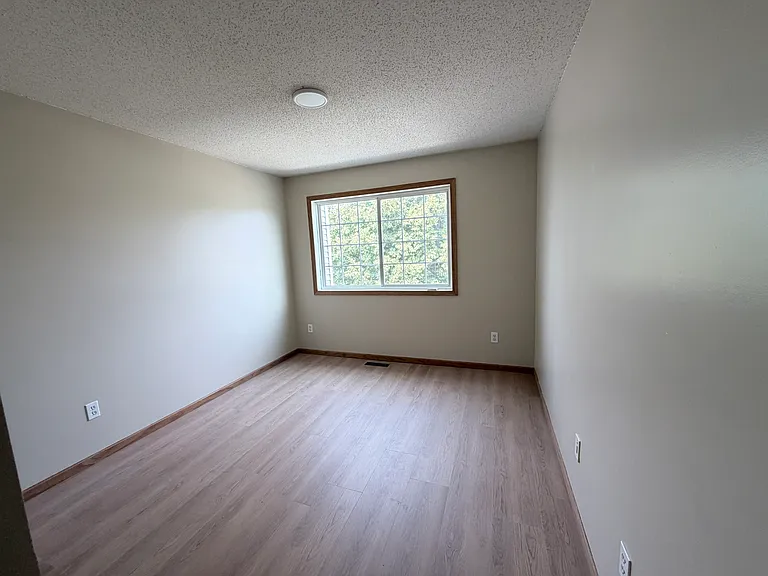 15925 Flotilla Trl — Photo 10