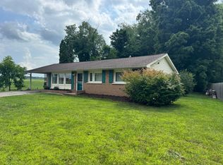 29472 Albion Rd, Albion, MI 49224