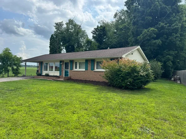 29472 Albion Rd, Albion, MI 49224