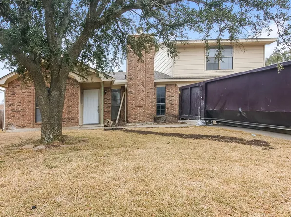 6204 Gettysburg Dr, Arlington, TX 76002