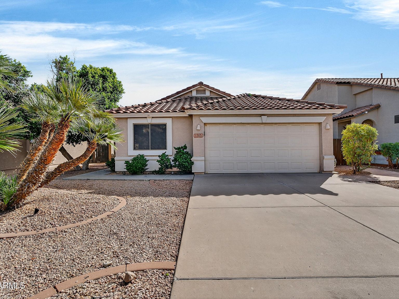 1365 E BETSY Lane