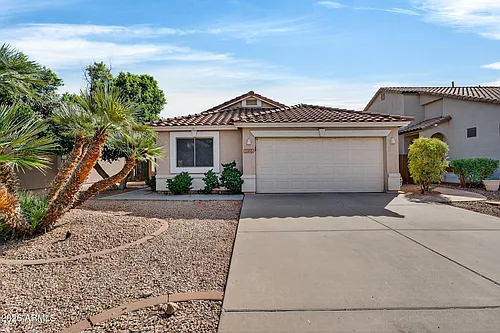 1365 E Betsy Ln Photo 1
