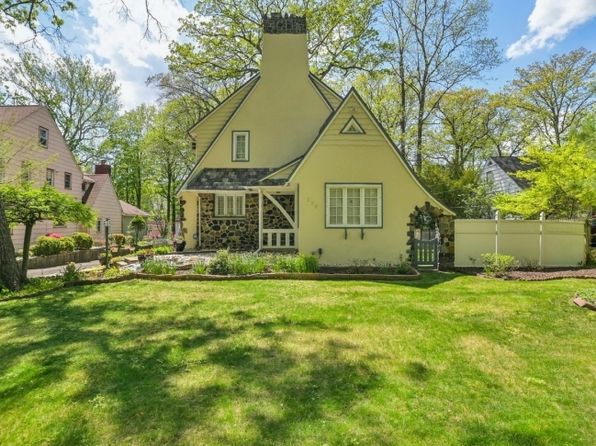 230 Glen Ave, Millburn Twp., NJ 07041