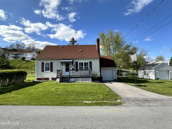 254 E Fairview Ave, Altoona, PA 16601