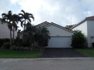 7626 NW 25th St, Margate, FL 33063