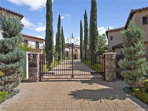 3rd image of 25708 Oak Leaf Ct