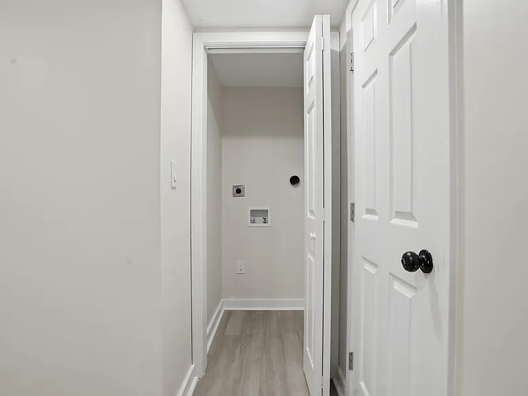 2139 W Cedar Ln SW — Photo 18