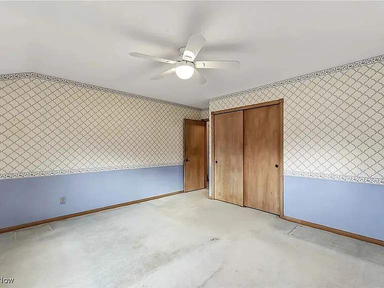 589 Woodlane Dr — Photo 22