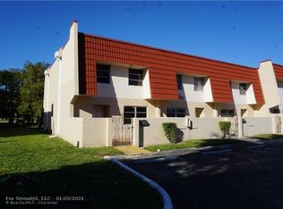 4134 Inverrary Dr #15B, Lauderhill, FL 33319