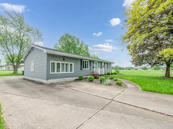 4750 Pine Trace St, Austintown, OH 44515