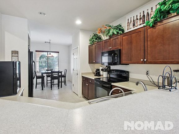 4th image of 2611 W Fawn Dr