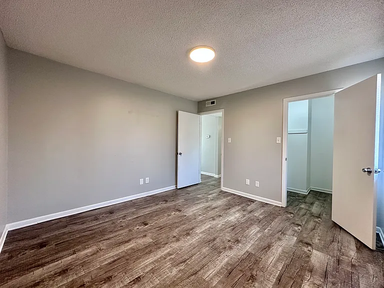 814 Twin Oaks Way #315 — Photo 9