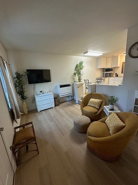 1st image of 700 S 48th Ave #3