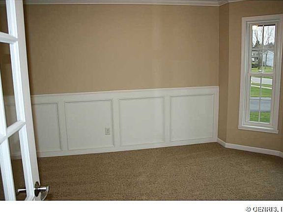 5th image of 51 Groundsel Dr