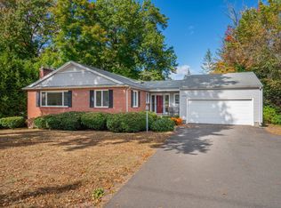 2040 Albany Ave, West Hartford, CT 06117
