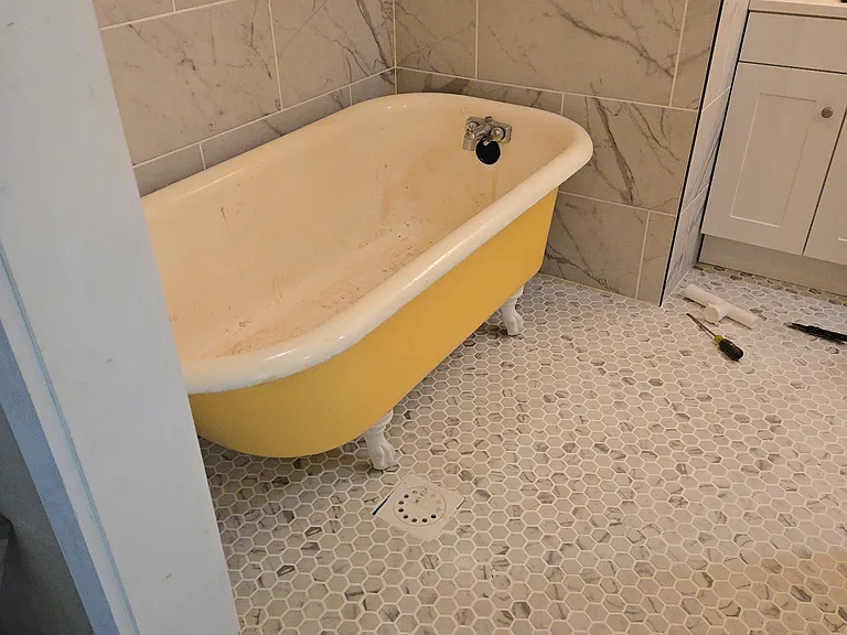 40 Laurie Ln #2 — Photo 10