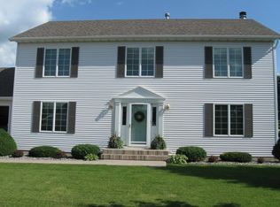 4332 S Rivershore Dr, Moorhead, MN 56560