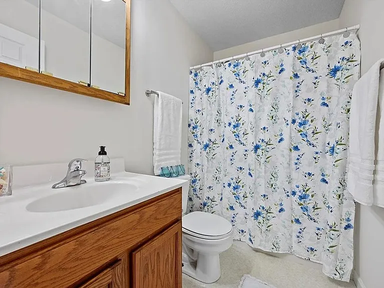 640 Kuhne Hts #C — Photo 7