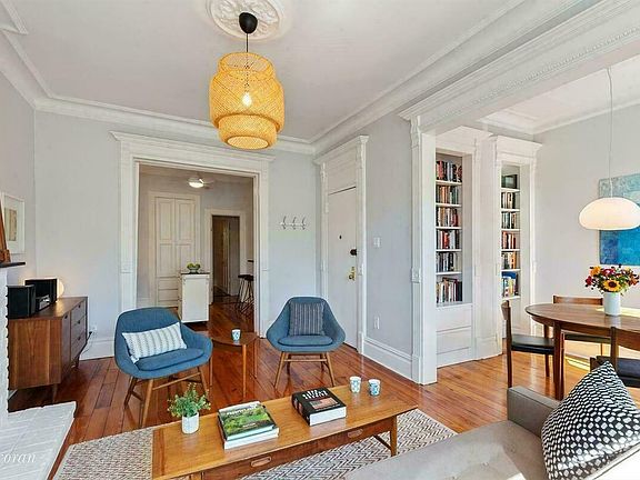 3rd image of 437 2nd St APT 3