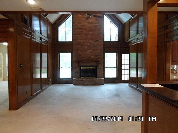2nd image of 15723 Windy Glen Dr