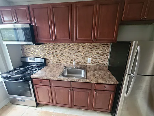 Rented by Abba Realty Associates INC | media 1