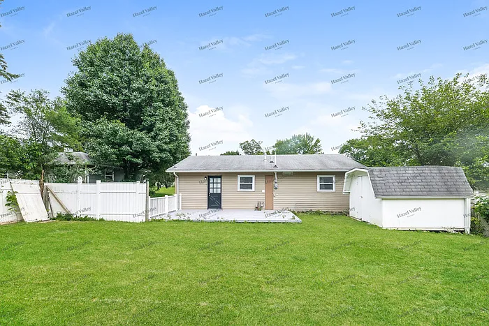 1151 Irmal Dr — Photo 11
