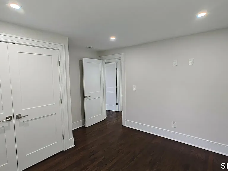 38 Poe Ct #38 — Photo 4